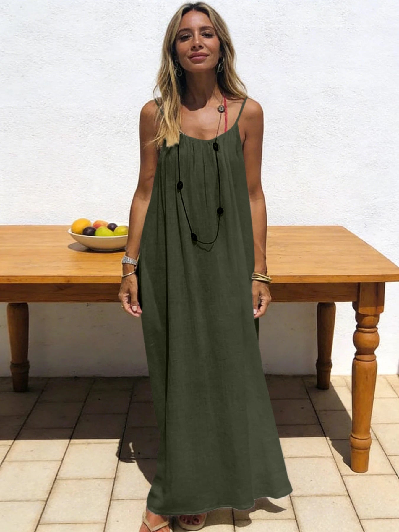 Elevate Your Comfort: Women's Stylish Strapless Backless Maxi Dress for Effortless Summer Chic